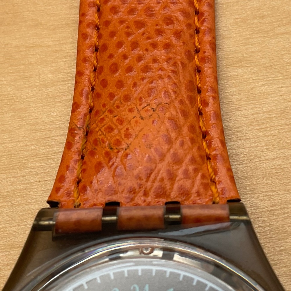 Swatch Rocking Quartz 24-hour Watch - Picture 6 of 7